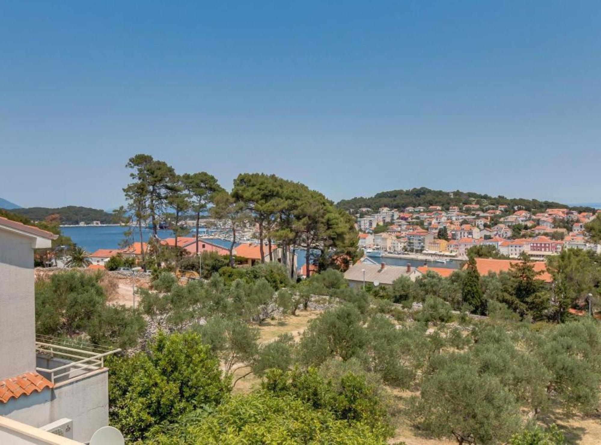 Pansion Belvedere Mali Losinj Exterior photo