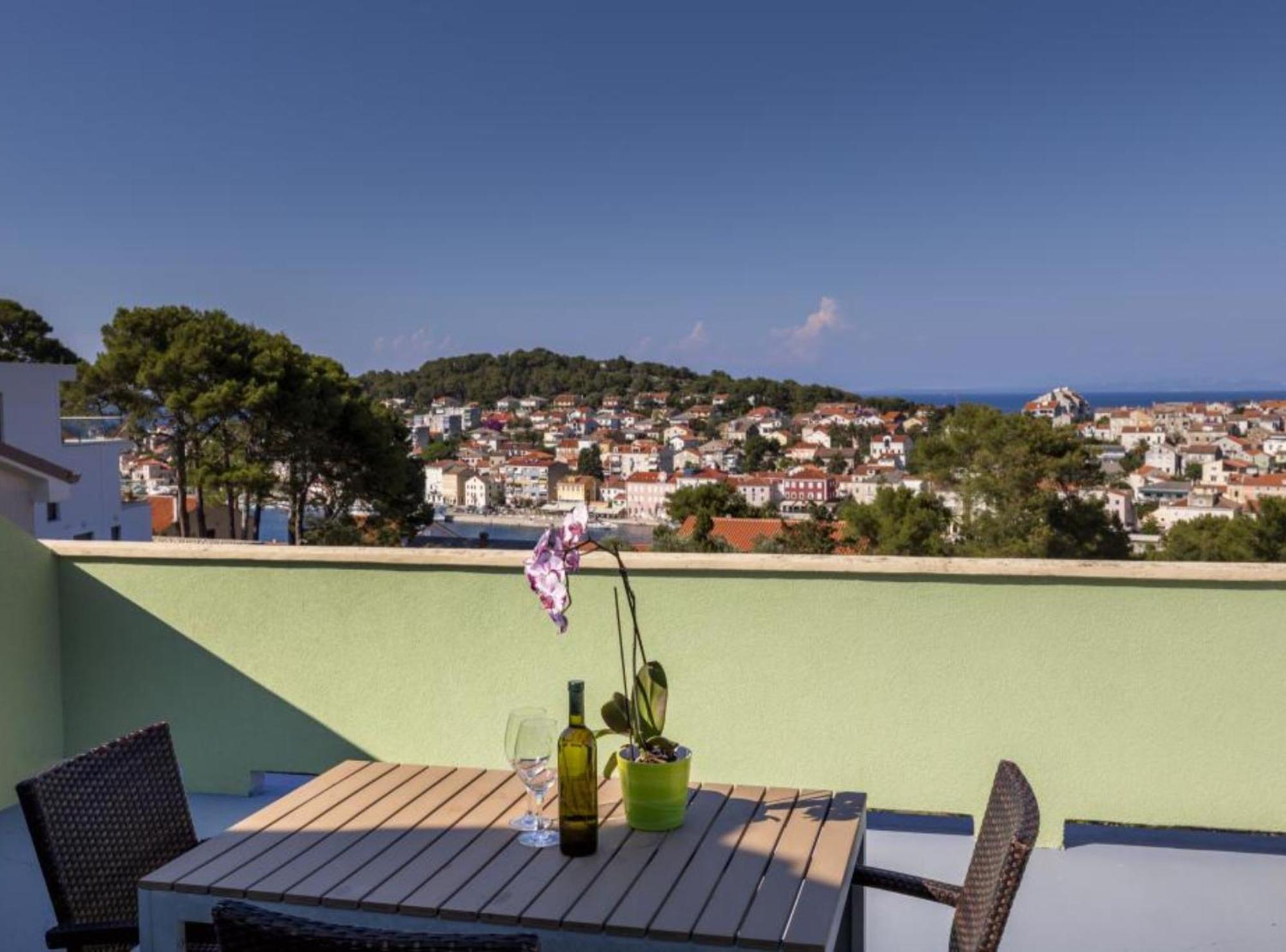 Pansion Belvedere Mali Losinj Exterior photo